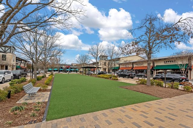 71 Kendrick Pines Boulevard, The Woodlands, TX 77389