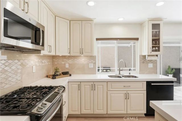 27692 Via Rodrigo, Mission Viejo, CA 92692