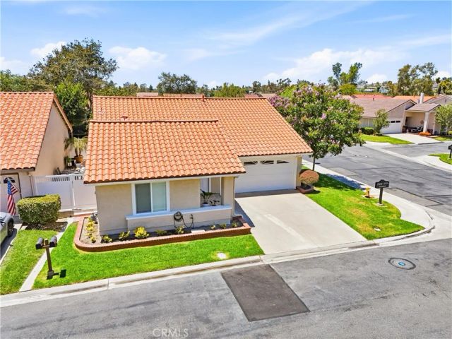 27692 Via Rodrigo, Mission Viejo, CA 92692