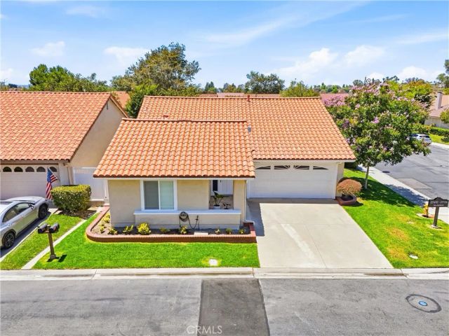 27692 Via Rodrigo, Mission Viejo, CA 92692