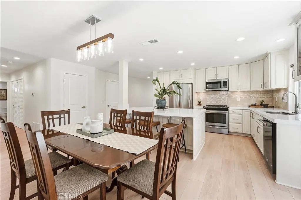 27692 Via Rodrigo, Mission Viejo, CA 92692