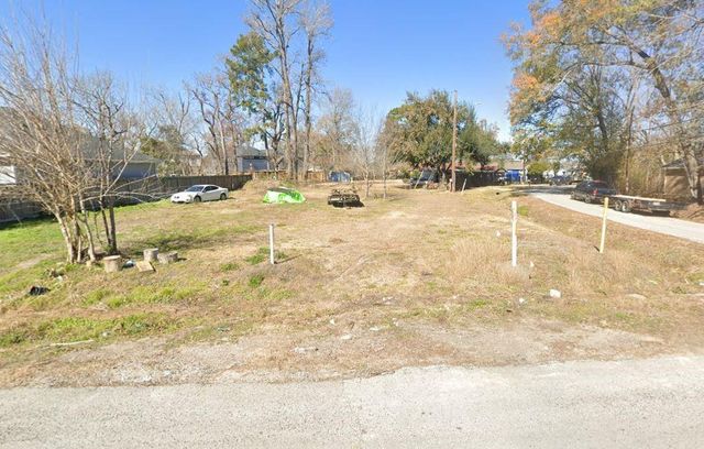 9221 Firnat Street, Houston, TX 77016