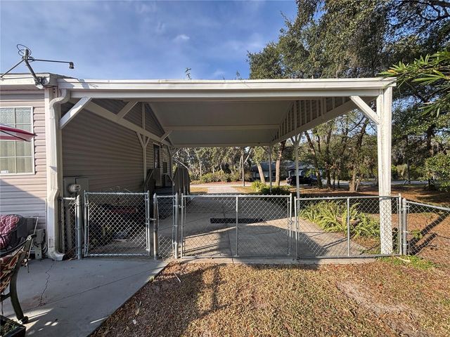 16788 SE 69TH LANE, Ocklawaha, FL 32179