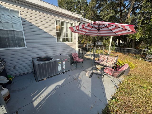 16788 SE 69TH LANE, Ocklawaha, FL 32179