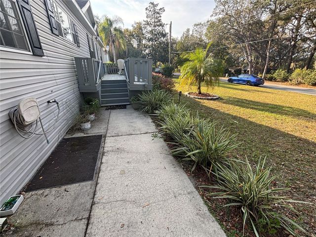 16788 SE 69TH LANE, Ocklawaha, FL 32179