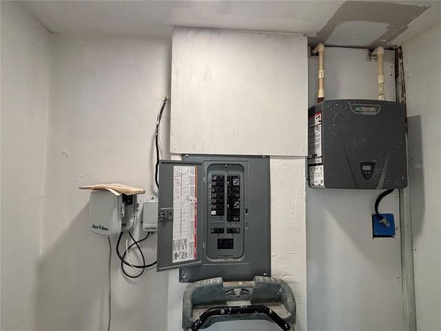 16788 SE 69TH LANE, Ocklawaha, FL 32179