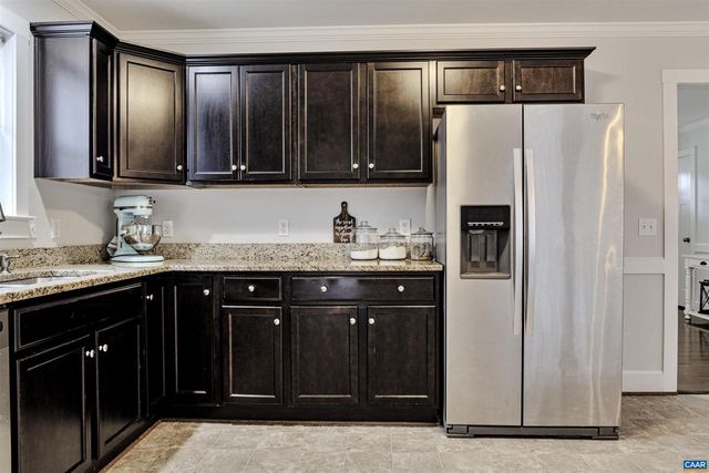 340 MANCHESTER RD, Bumpass, VA 23024