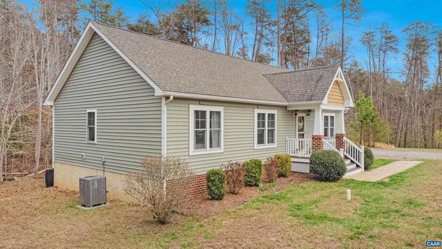 340 MANCHESTER RD, Bumpass, VA 23024