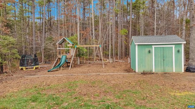 340 MANCHESTER RD, Bumpass, VA 23024