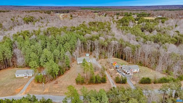 340 MANCHESTER RD, Bumpass, VA 23024