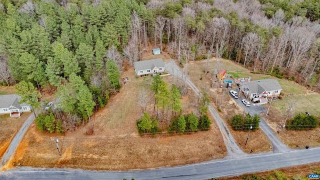340 MANCHESTER RD, Bumpass, VA 23024
