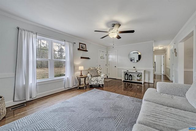 340 MANCHESTER RD, Bumpass, VA 23024