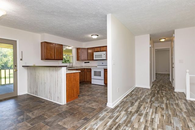 790 E Dillman Road, Bloomington, IN 47401