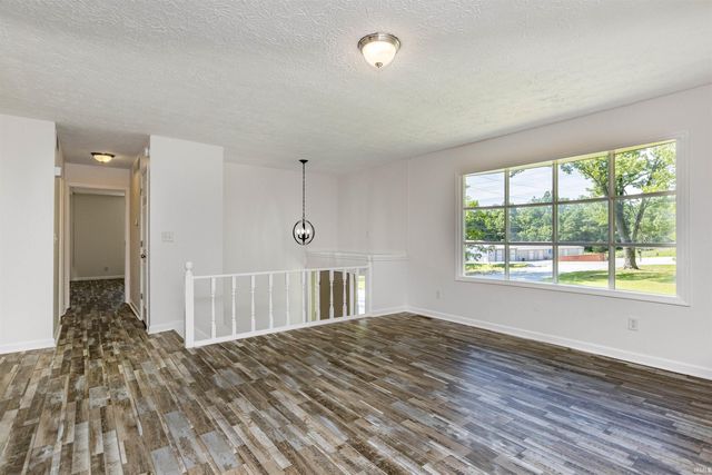790 E Dillman Road, Bloomington, IN 47401