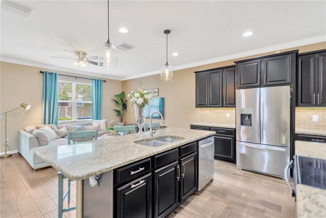 18913 CORNUTA STREET, Lutz, FL 33558