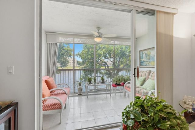 7440 TRENT Drive 209, Tamarac, FL 33321