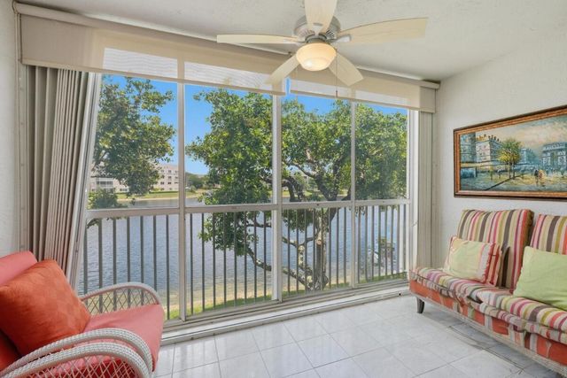 7440 TRENT Drive 209, Tamarac, FL 33321