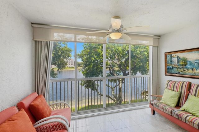 7440 TRENT Drive 209, Tamarac, FL 33321