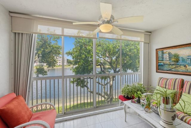 7440 TRENT Drive 209, Tamarac, FL 33321