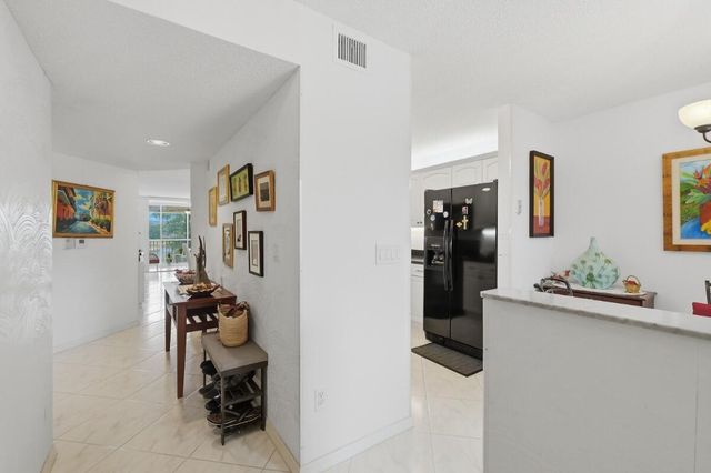 7440 TRENT Drive 209, Tamarac, FL 33321