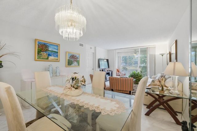 7440 TRENT Drive 209, Tamarac, FL 33321