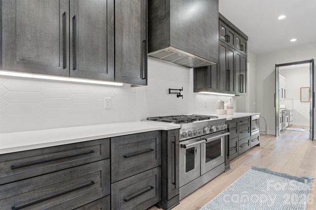 8527 Fieldstone Drive, Terrell, NC 28682