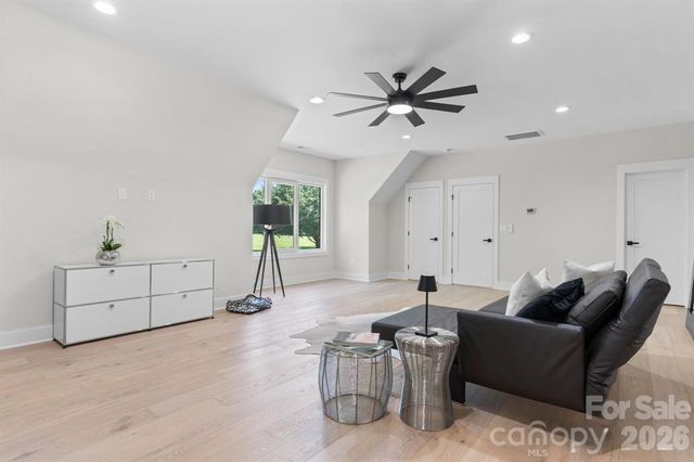 8527 Fieldstone Drive, Terrell, NC 28682