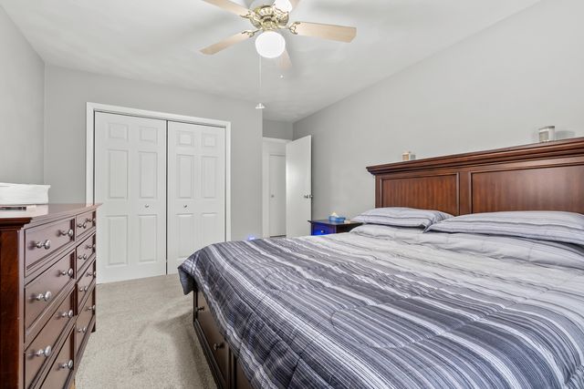 733 Chadds Ford Way, Oshtemo Twp, MI 49009