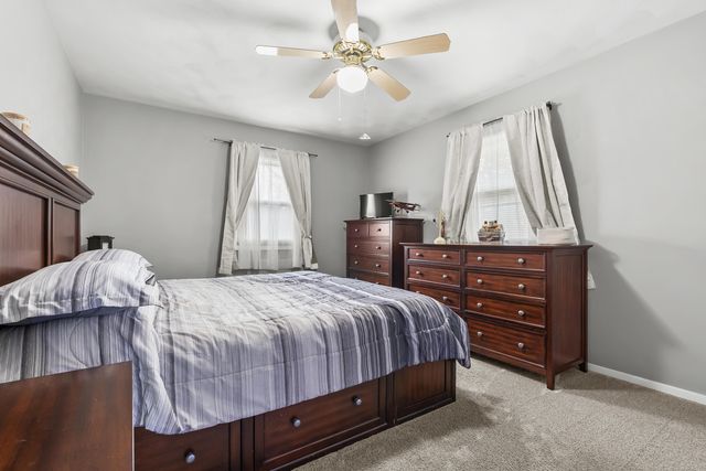 733 Chadds Ford Way, Oshtemo Twp, MI 49009