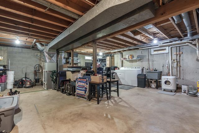 733 Chadds Ford Way, Oshtemo Twp, MI 49009