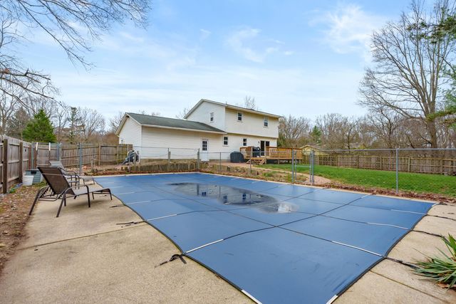 733 Chadds Ford Way, Oshtemo Twp, MI 49009