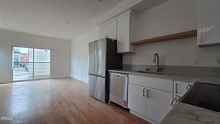 917 N Ridgewood Place, Los Angeles, CA 90038