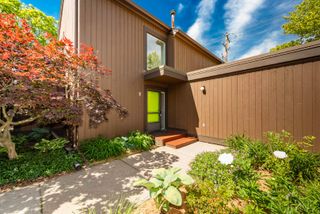 1 Westbury Court, Ann Arbor, MI 48105