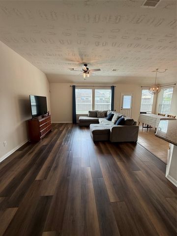 220 Brookwood Park Lane, League City, TX 77539