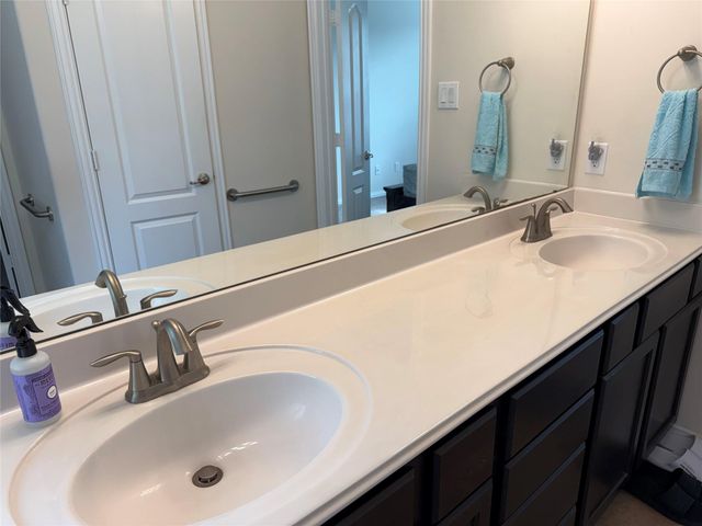 220 Brookwood Park Lane, League City, TX 77539