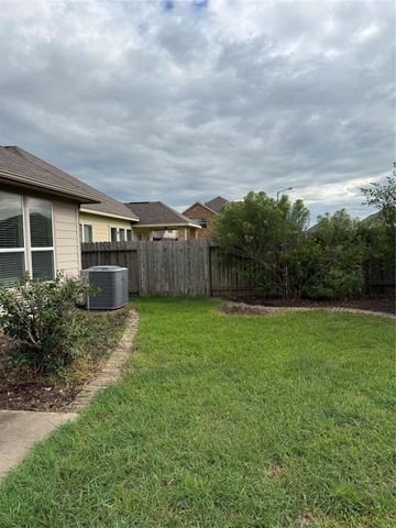 220 Brookwood Park Lane, League City, TX 77539