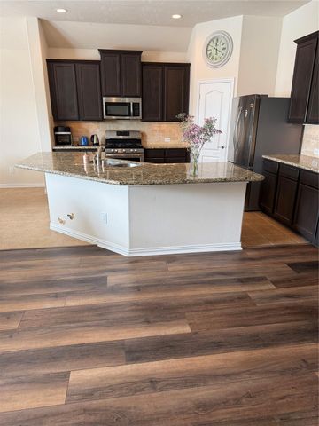 220 Brookwood Park Lane, League City, TX 77539