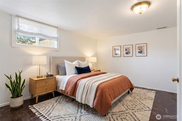 922 E 63rd Street, Tacoma, WA 98404