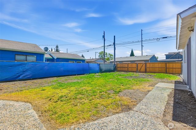922 E 63rd Street, Tacoma, WA 98404