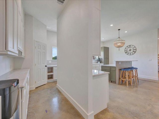 664 County Road 3355, Crockett, TX 75835