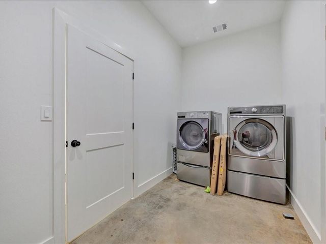 664 County Road 3355, Crockett, TX 75835