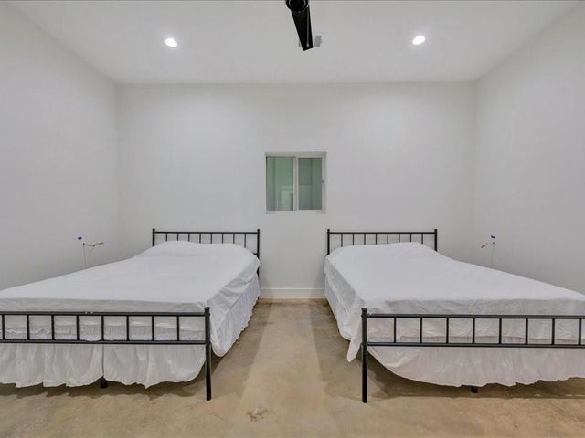 664 County Road 3355, Crockett, TX 75835