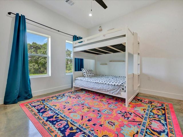 664 County Road 3355, Crockett, TX 75835