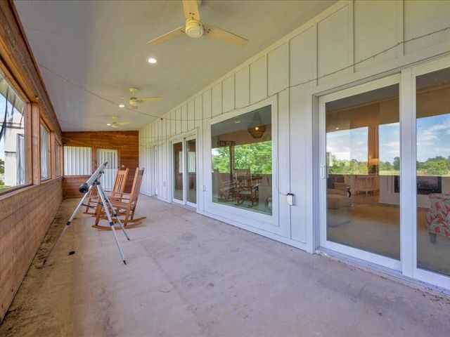 664 County Road 3355, Crockett, TX 75835