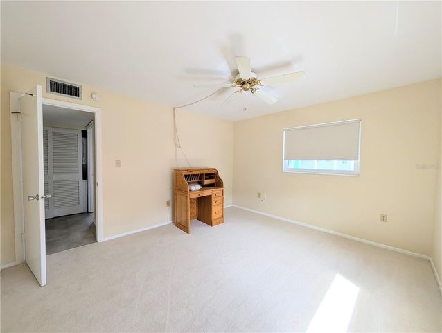 5896 GARDEN LANE A27, Bradenton, FL 34207