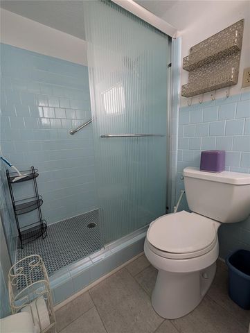 5896 GARDEN LANE A27, Bradenton, FL 34207