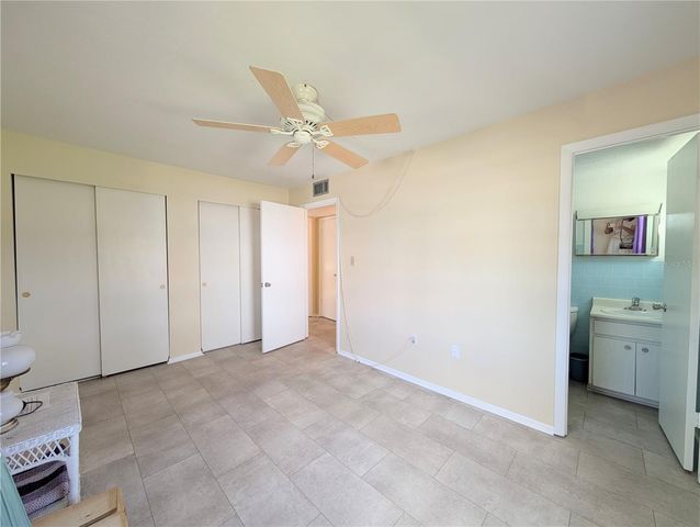 5896 GARDEN LANE A27, Bradenton, FL 34207