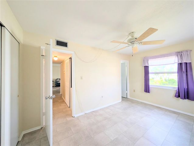 5896 GARDEN LANE A27, Bradenton, FL 34207