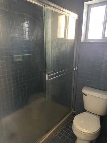 949 Claremont Ct, Modesto, CA 95356