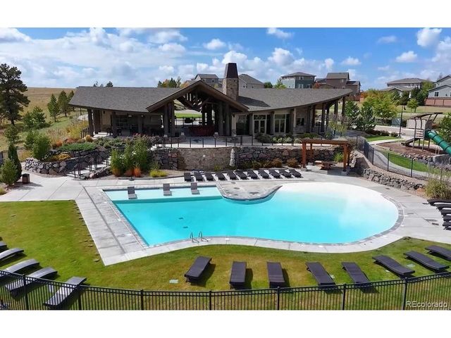 24555 E Kettle Ct, Aurora, CO 80016